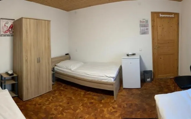 AB Apartment Objekt 122 - Hostel