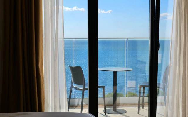 Hotel Triumf Shengjin