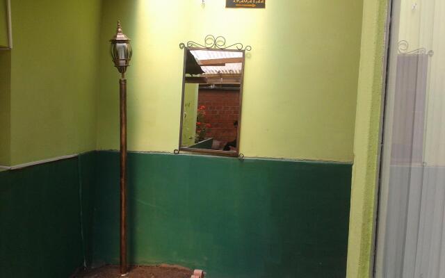 Hostal Isidoros