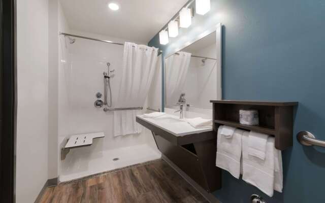 Woodspring Suites Philadelphia Northeast