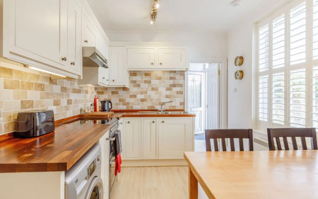Apartment 1 Llewellan