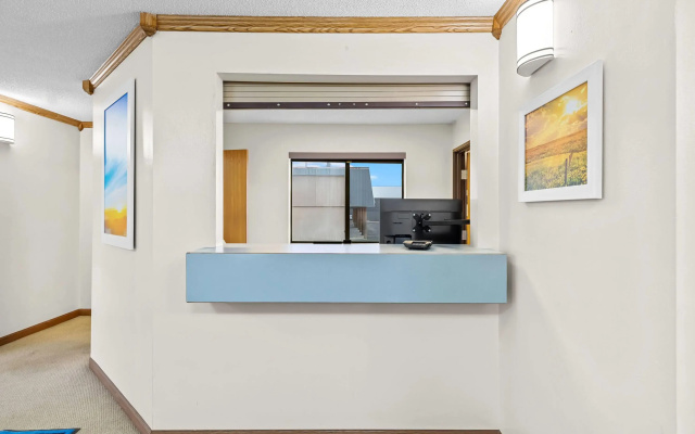 Days Inn by Wyndham Wall