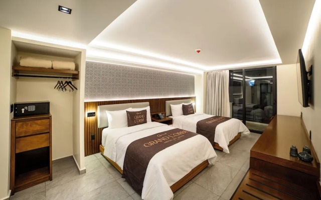 HOTEL GRAND LORBE by JAMM