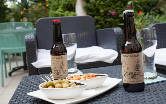 Logis Hôtel Le Lion d'Or