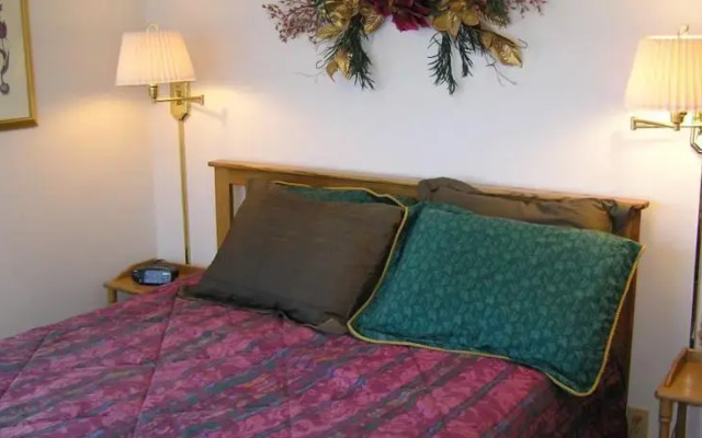 Astrocamp Area at Idyllwild by Quiet Creek Vacation Rentals