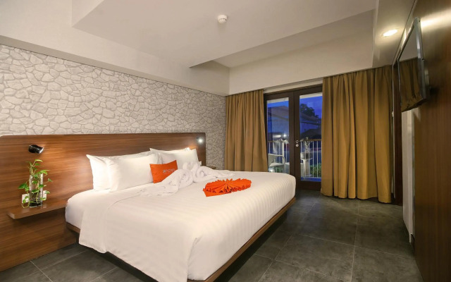 J4 Hotels Legian