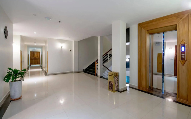 Aristocrat Residence & Hotel