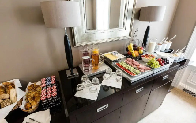 Montagu Place Hotel