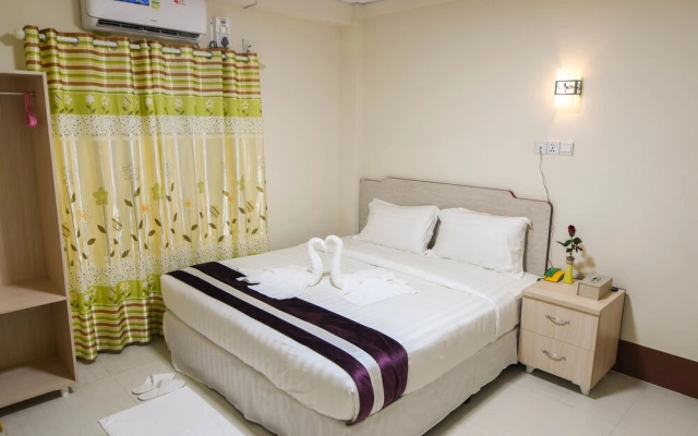 Lucky Land Hotel