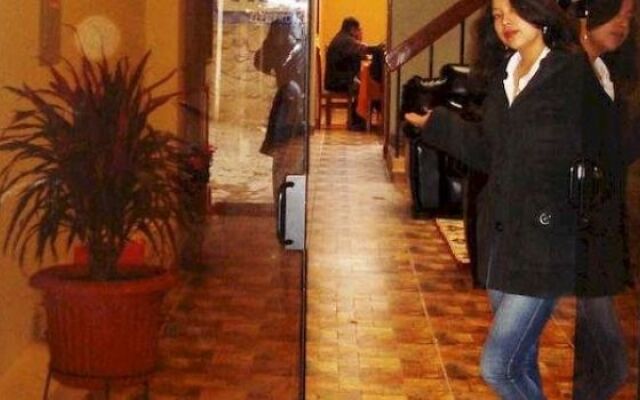Cusi Hotel