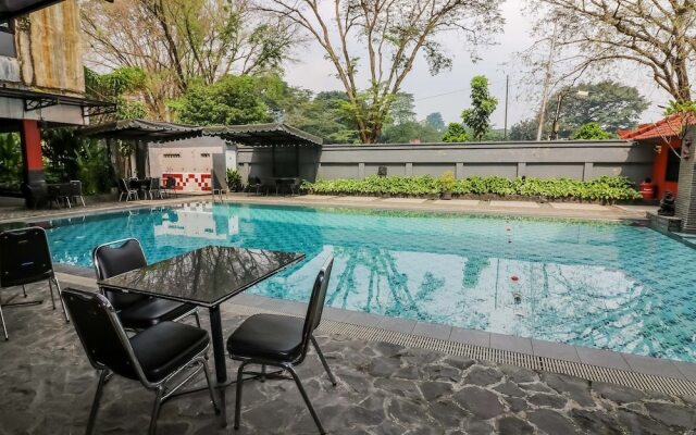 Kebunsu Bogor Villas