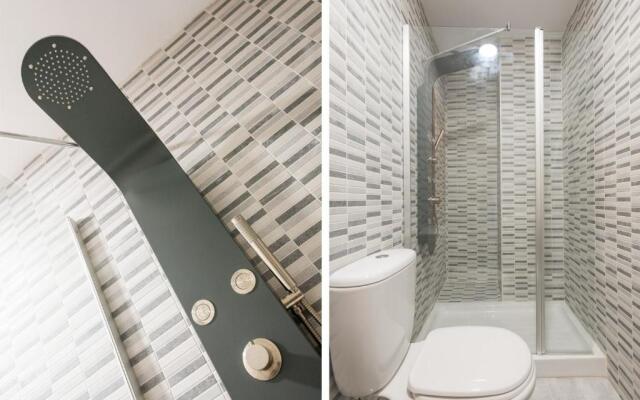 Atico terraza privada piscina centro ac nuevo 1hab