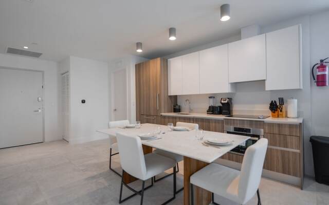 Prime location Luxury Condo at brickell