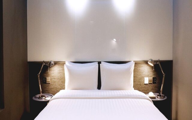 The Quarter Silom by UHG