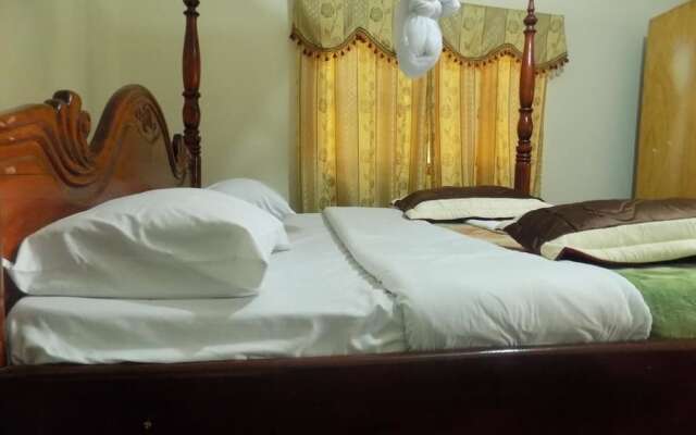 Town View Hotel