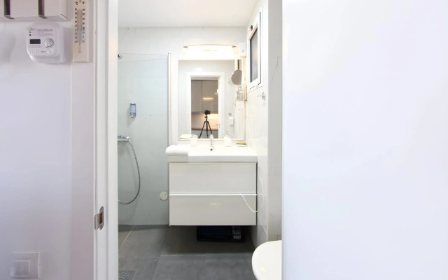 Astoria Studio for Beach Holiday