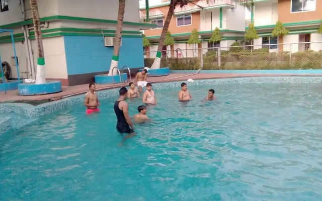 Rajhans Hotel and Resort