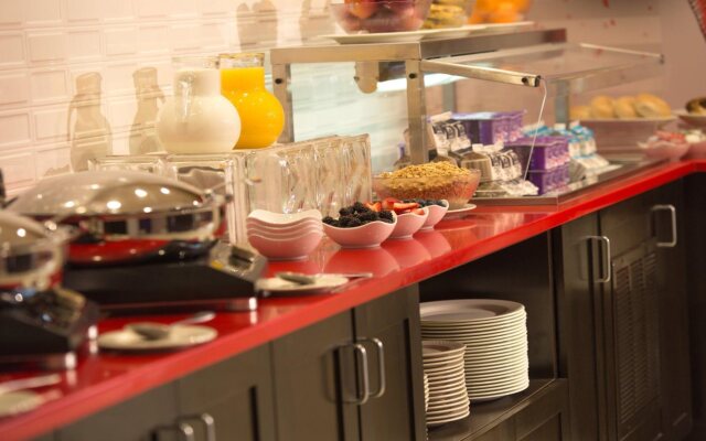 Holiday Inn National Airport/Crystal City by IHG