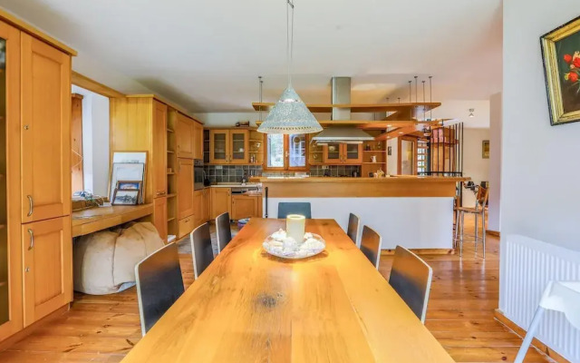 Spacious Private Villa With Pool in Sile