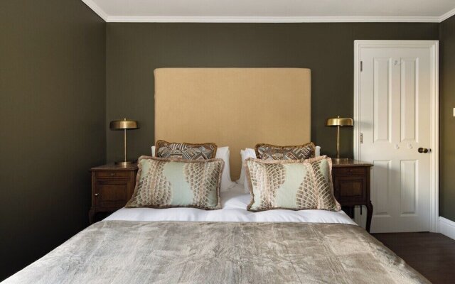 The Fulham House by HoK Living