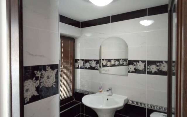 Room-studio Apartment in Palamartsa