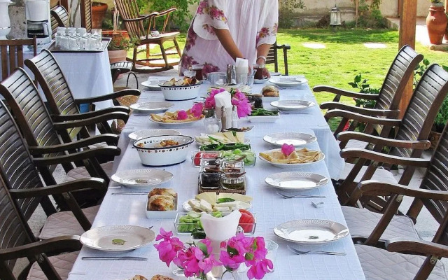 Sedirli Ev Alacati