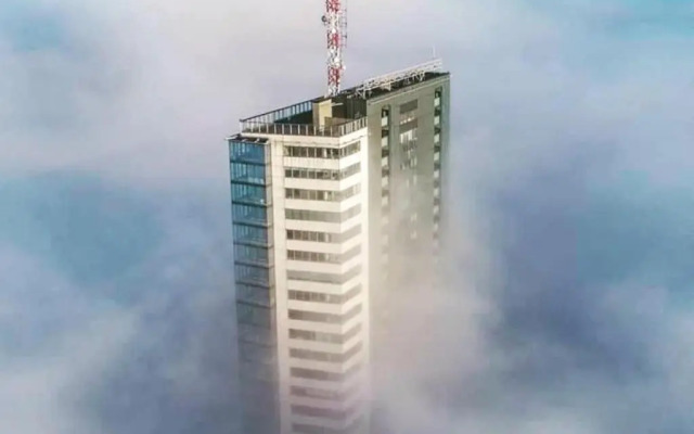 Up 34 Floor Apartments
