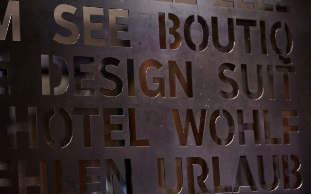 TWO TIMEZ - Boutique Hotel