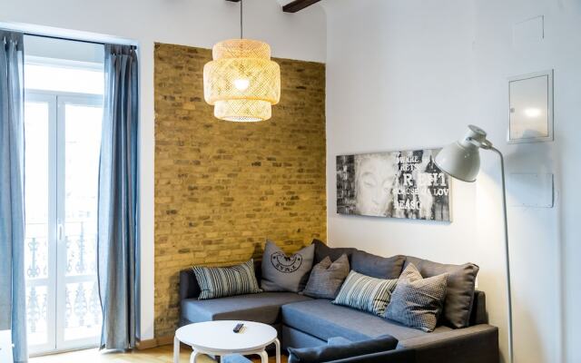 Travel Habitat B Jardines rio Turia