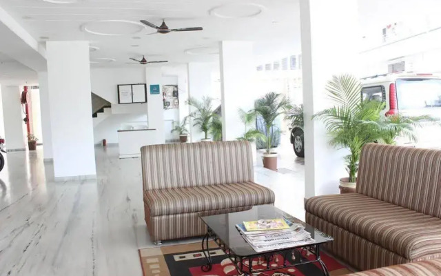 OYO Rooms Empress Mall Nagpur