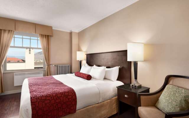 The Plaza Hotel Downtown, Trademark Collection by Wyndham