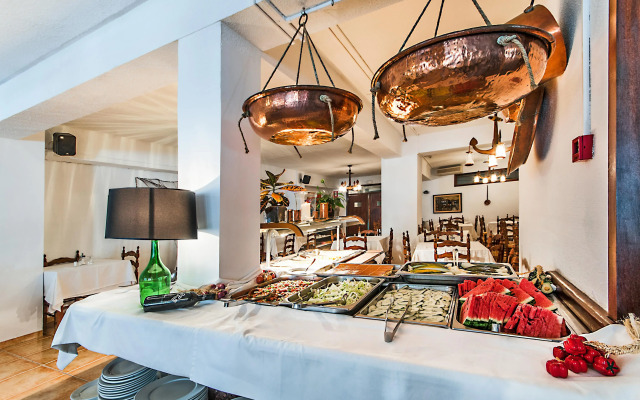 Galaxia Boutique Hotel