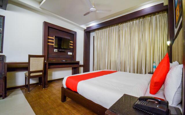 OYO 19628 Hotel Amba International
