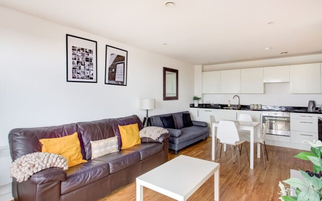 Chic Apartment in Manchester Near Old Trafford