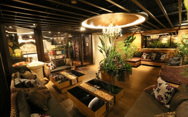 Hotel Petit Bali Higashishinjuku - Adults Only – Lobby – Tokyo