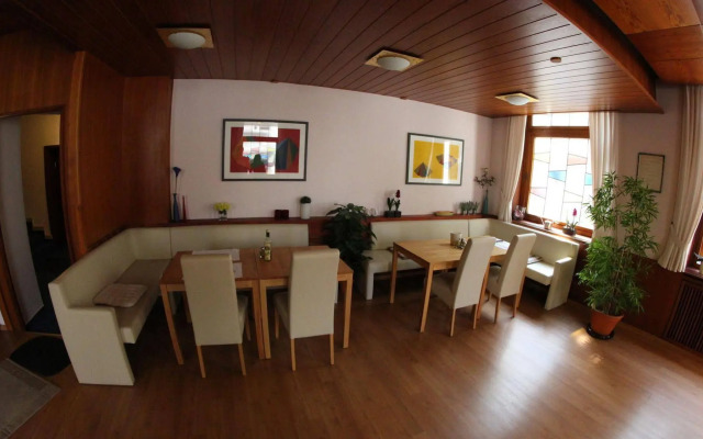Huber's Hotel