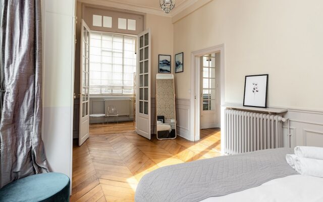 Apartment Saint Michel