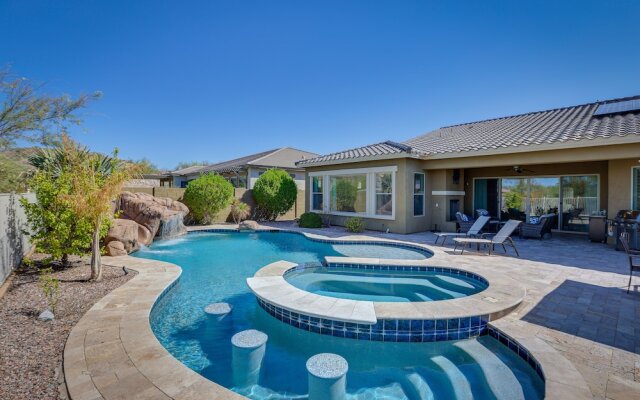 Luxe Goodyear Home: Pool, Swim-up Bar, Game Room!