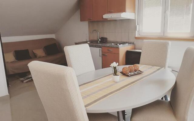 Apartment Toni Privlačka 32