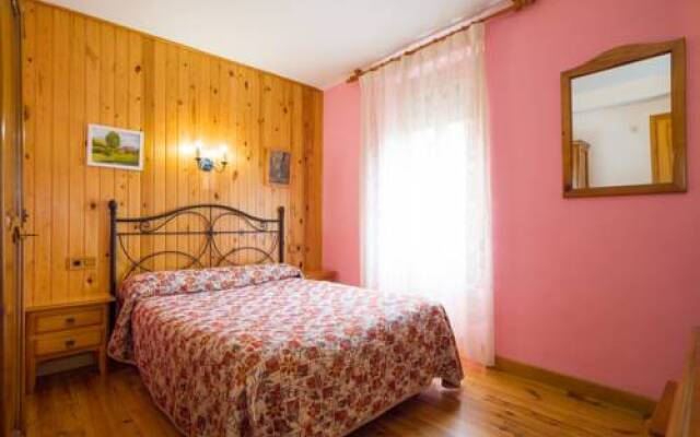 Hostal Pirineos