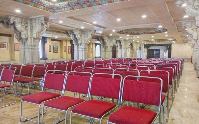 OYO 11316 Athithi INN