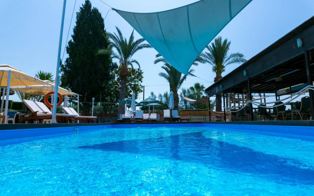 Fitos Inn Guest House