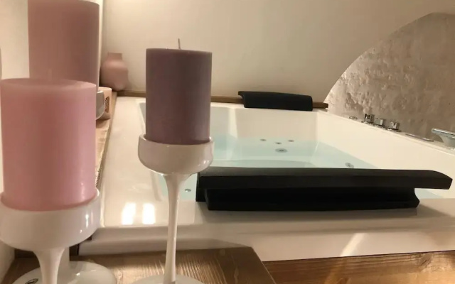 Nenetta Rooms