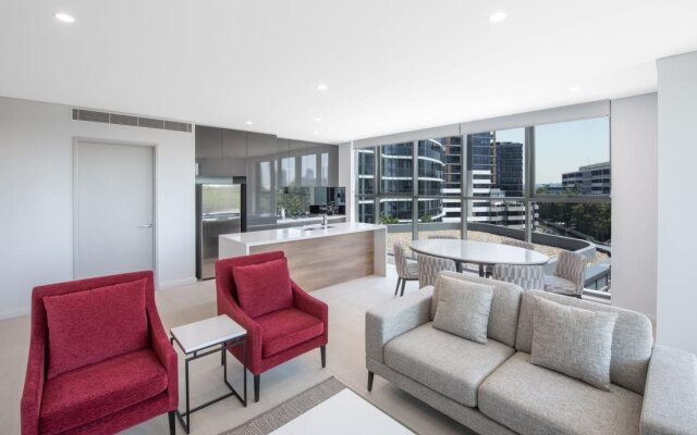 Meriton Suites Carter Street