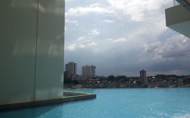 KSL D'Esplanade Residence - A Cosy Home