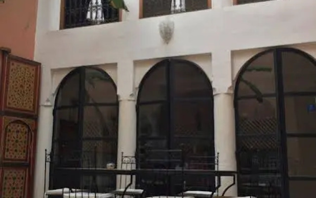 Riad Ineslisa