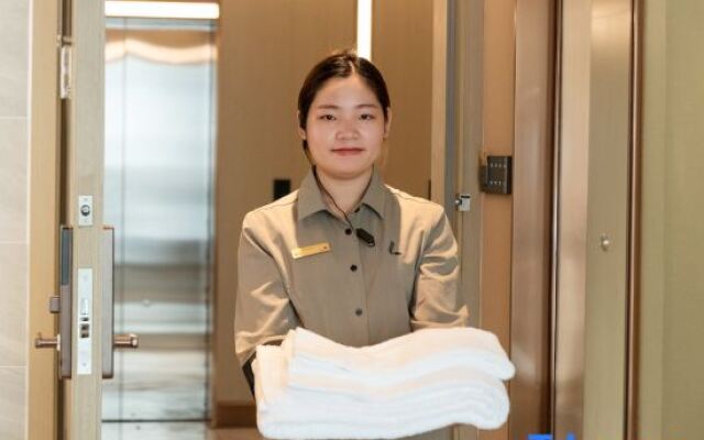 Lavande Hotel (Yunfu Luoding Branch)