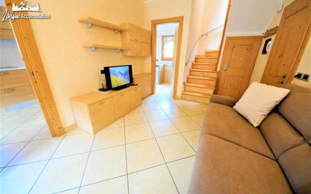 Appartamento Neve molto spazioso e luminoso disposto su 2 livelli