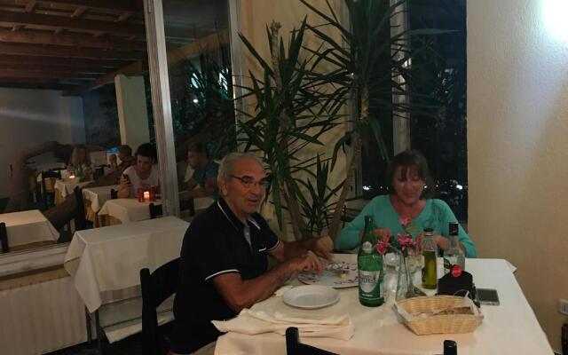 Cinquestelle-albergo del centro storico