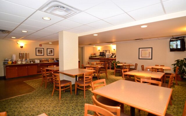 Best Western Plus Calgary Centre Inn
